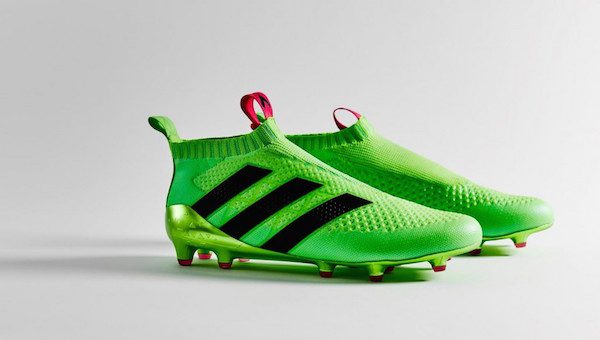 Nike refuse de chausser l’équipe iranienne de football Nike