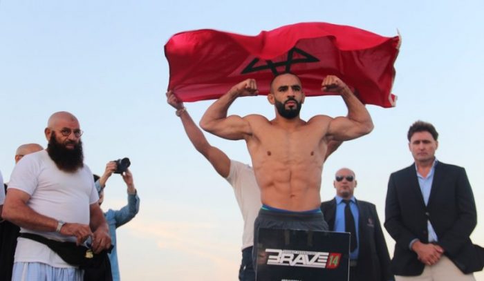 Ottman Azaitar a hissé le drapeau marocain à Tanger Ottman