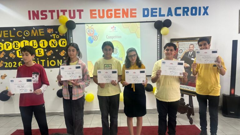 Spelling Bee à l’Institut Eugène Delacroix de Tanger – Un Rendez-vous Pédagogique et Stimulant Les élèves gagnants de l'Institut Eugène Delacroix fiers de leur prix